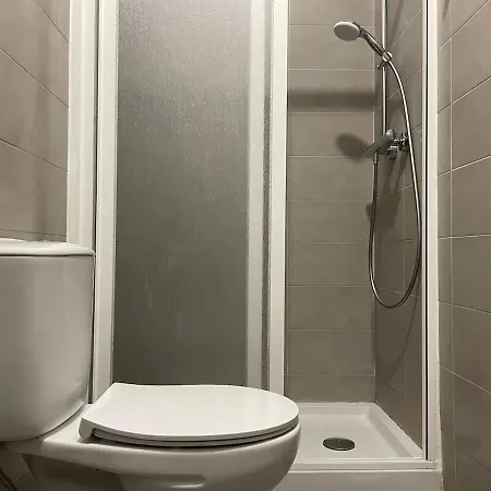 1881 Historical Loft With Garden Lisbona