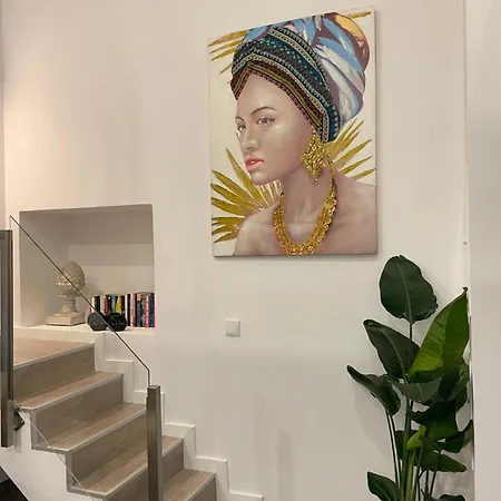 1881 Historical Loft With Garden リスボン