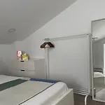 1881 Historical Loft With Garden *