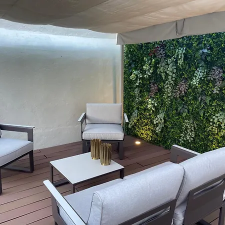 1881 Historical Loft With Garden * Лісабон